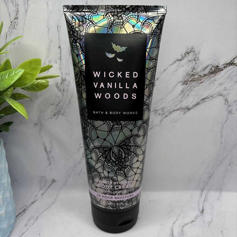 Bath & Body Works bath body